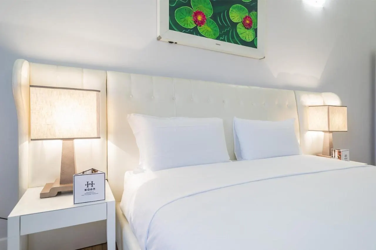 Apartment Hemeras Boutique Homes - Super Central Luxury Home Milan Italy